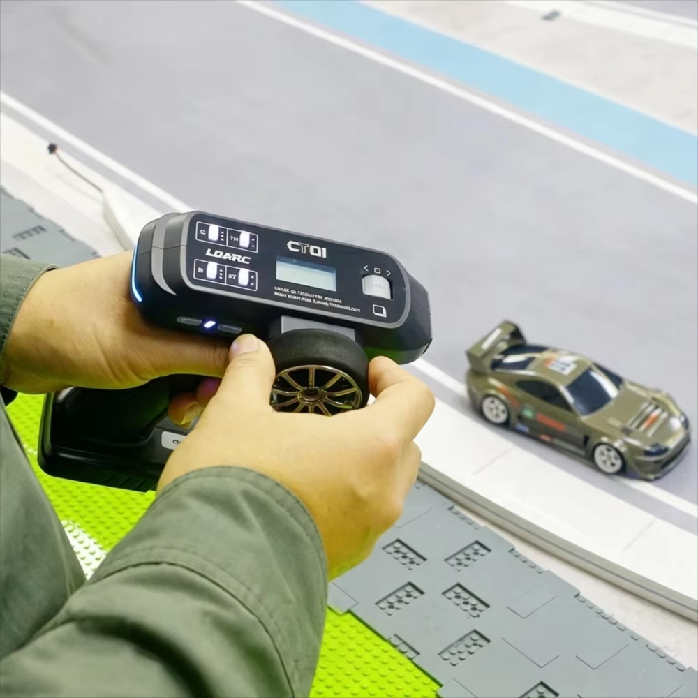 Radio Transmitter 2.4Ghz - نظام تحكم لاسلكي ثنائي الاتجاه LDARC