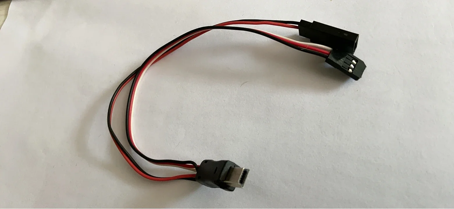 كابل طاقة USB صغير FPV AV (JR  - مراجعة Fpv Camera وسعره
